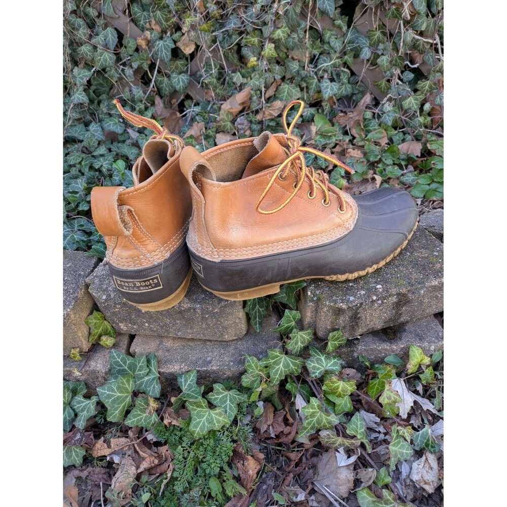 LL Bean duck Boots rain boots, Leather Made In The USA Size GM, Mens 9 womens 11